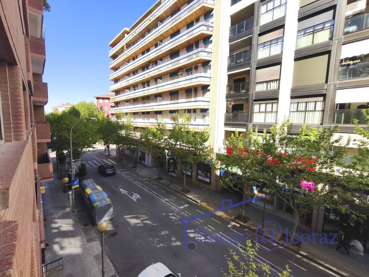 Exterior view of Flat for sale in  Huesca Capital  with Air Conditioner, Heating and Terrace