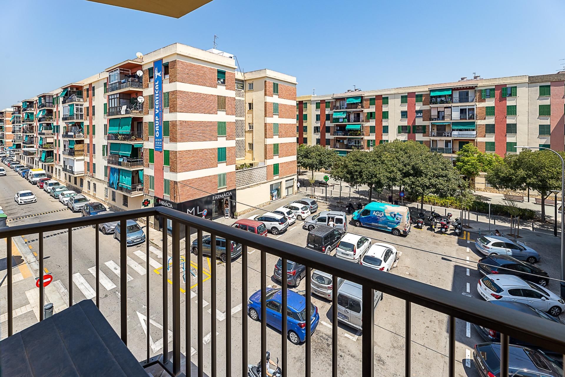 Vista exterior de Pis en venda en  Palma de Mallorca amb Balcó