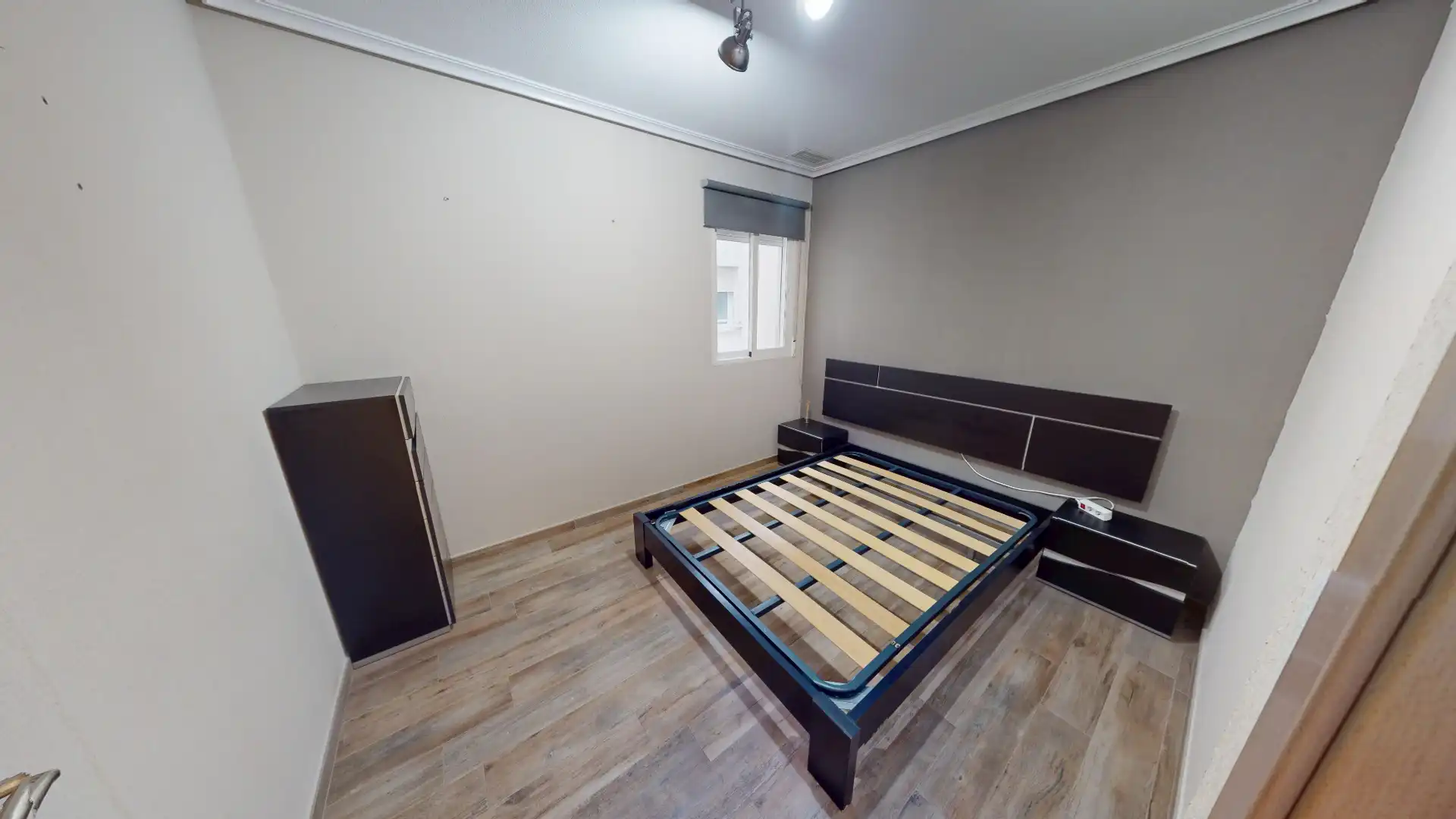 Habitación de Piso en venta en Elche / Elx con Aire acondicionado, Calefacción y Terraza