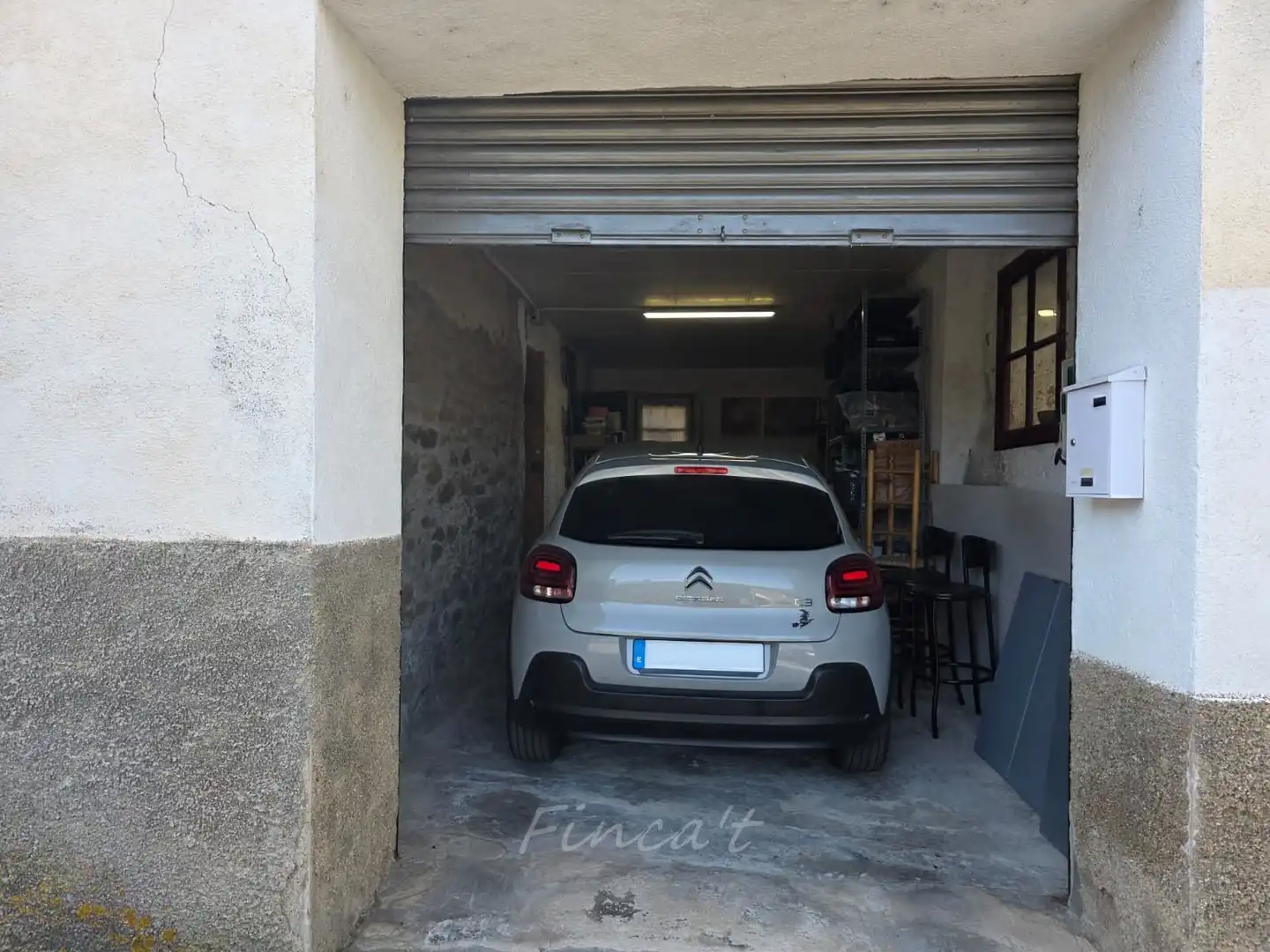 Aparcament de Casa adosada en venda en Monistrol de Calders amb Calefacció