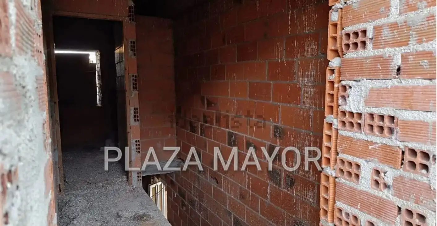 Houses for sale in Espino de la Orbada
