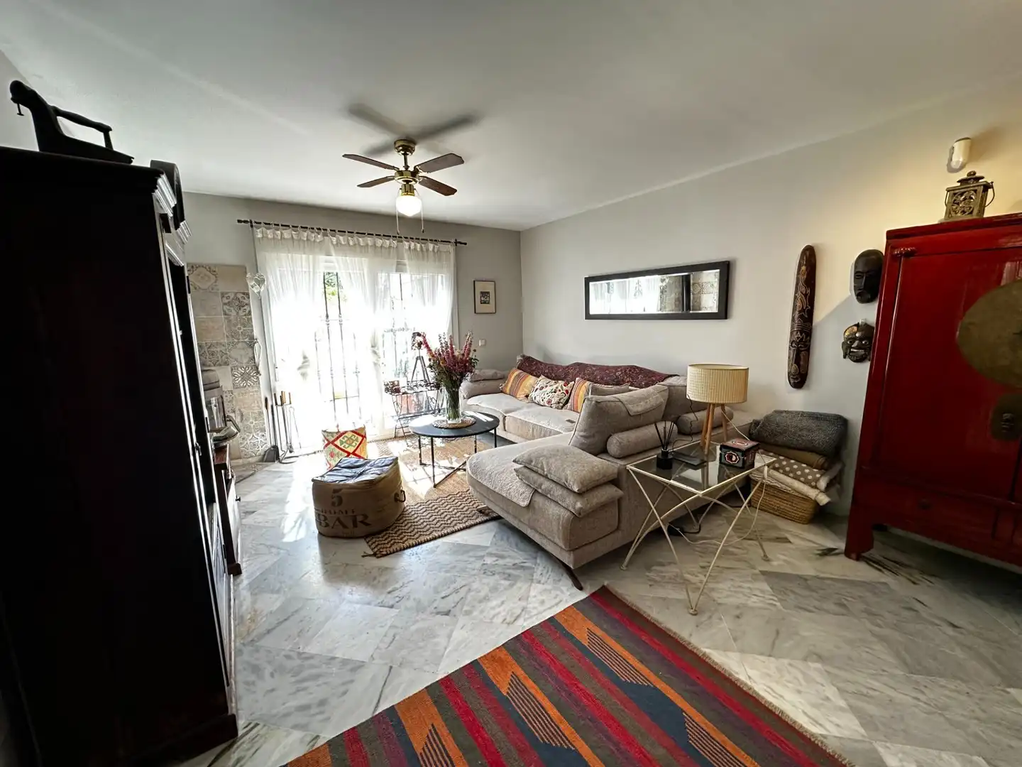 Living room of Detached homes for sale in Marbella  with Air Conditioner, Terrace and Storage room