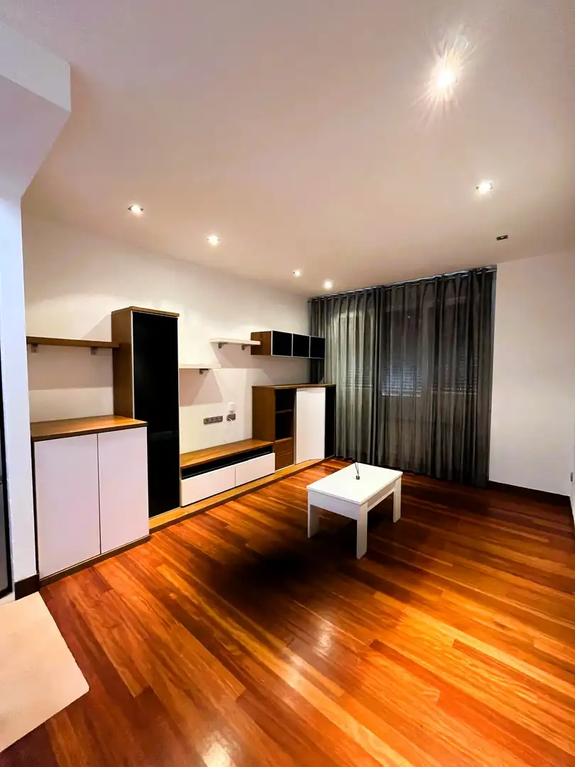 Flat for sale in Tiburzio Anitua Kalea, Eibar