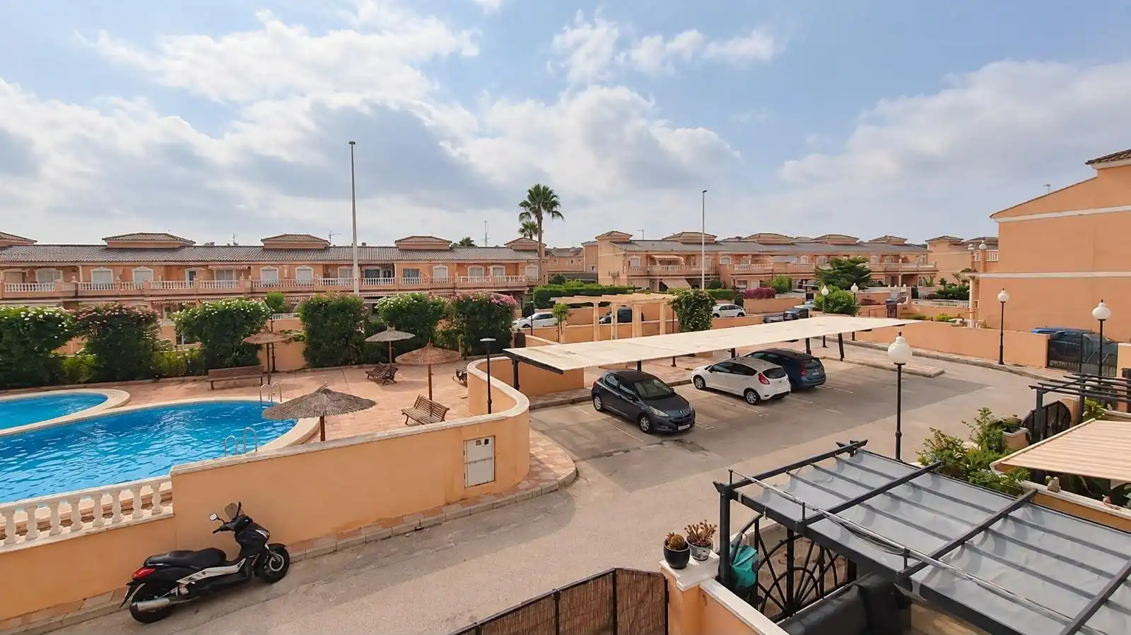 Vista exterior de Casa o chalet en venta en Gran Alacant