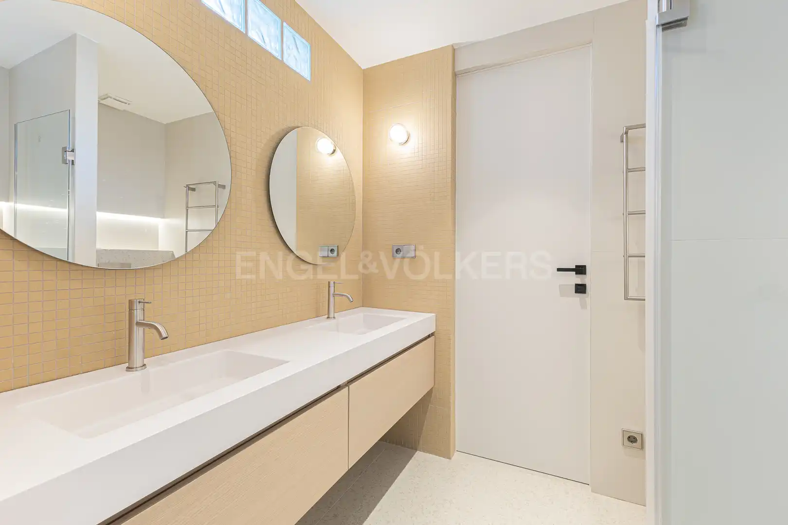 Baño de Piso en venta en Barcelona con Aire acondicionado, Calefacción y Parquet