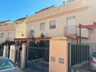 Foto 4 de Casa adosada en venda a La Duquesa, Málaga