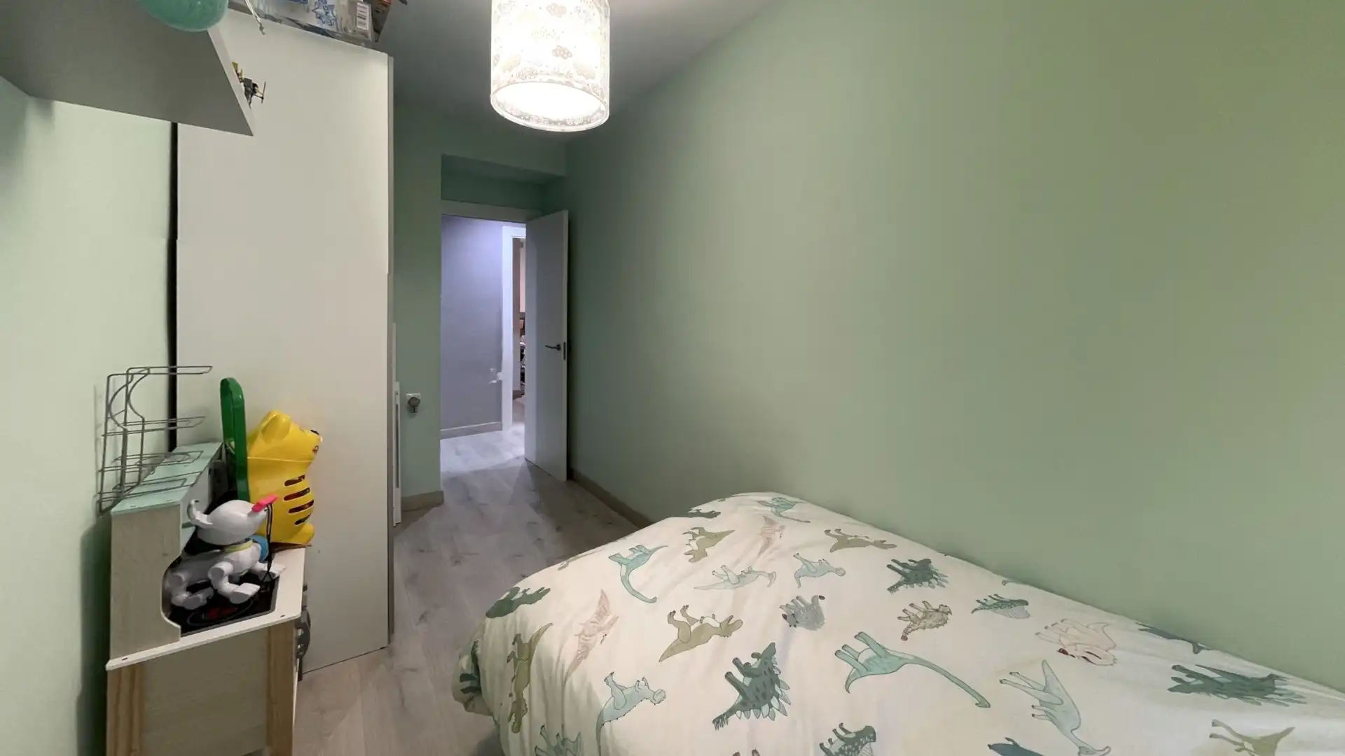 Dormitori de Pis en venda en Alicante / Alacant amb Aire condicionat, Parquet i Moblat