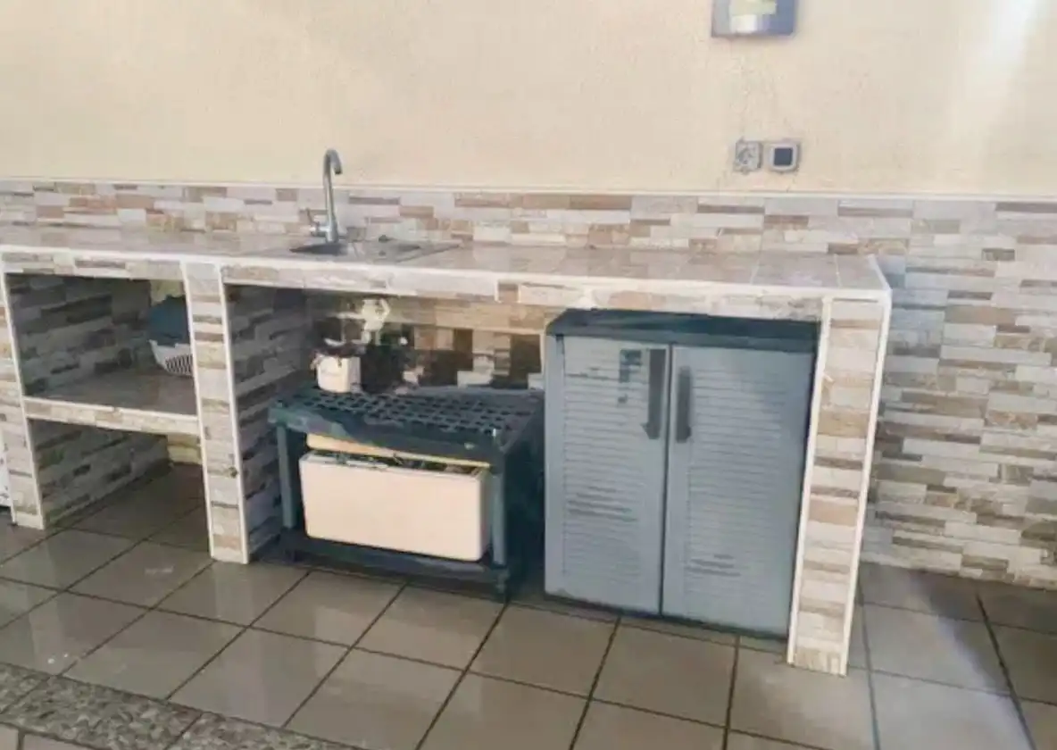 Cocina de Casa o chalet en venta en Málaga con Aire acondicionado, Calefacción y Jardín privado
