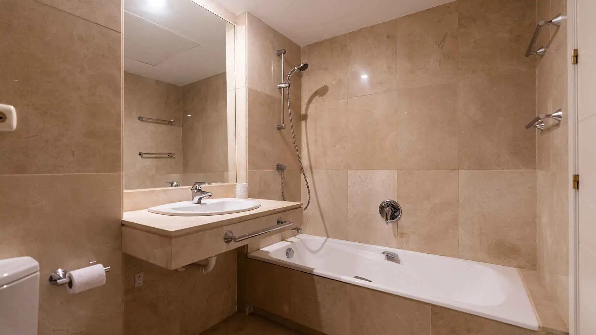 Apartment with pool for sale in Selwo, imagen 18