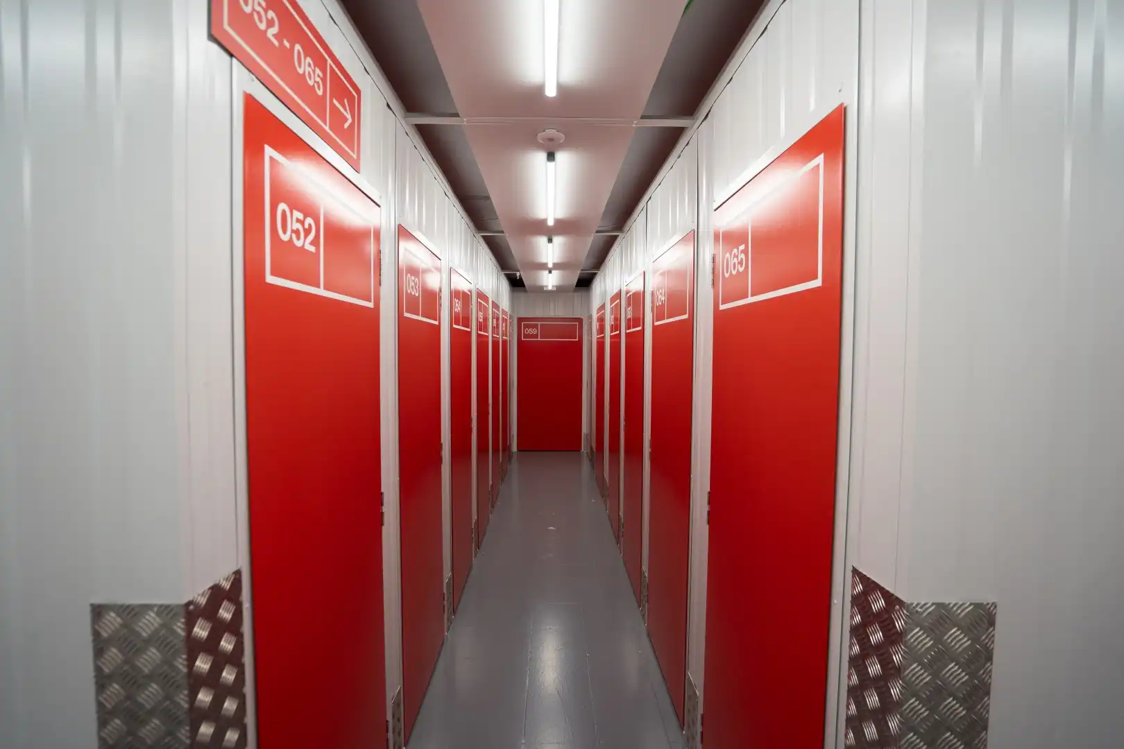 Storage room for rent in Barcelona  with Alarm
