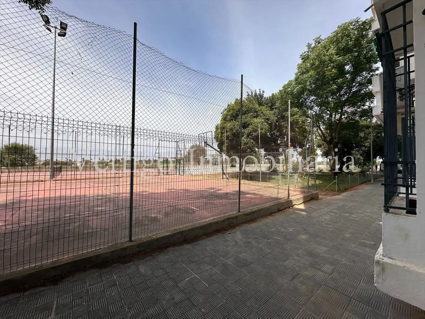 Flat for sale in Urbanizacion Parque Giralda, 1, La Hacienda - Nueva Andalucía