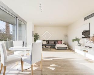 Living room of Flat for sale in  Barcelona Capital  with Air Conditioner, Heating and Parquet flooring