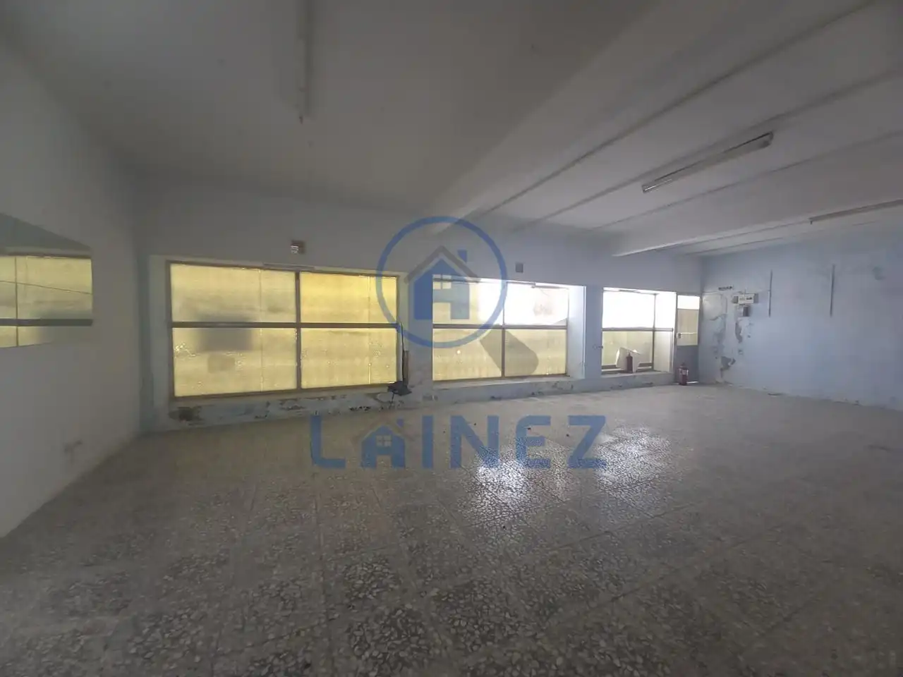 Local en venda en Peñarroya-Pueblonuevo amb Aire condicionat i Moblat
