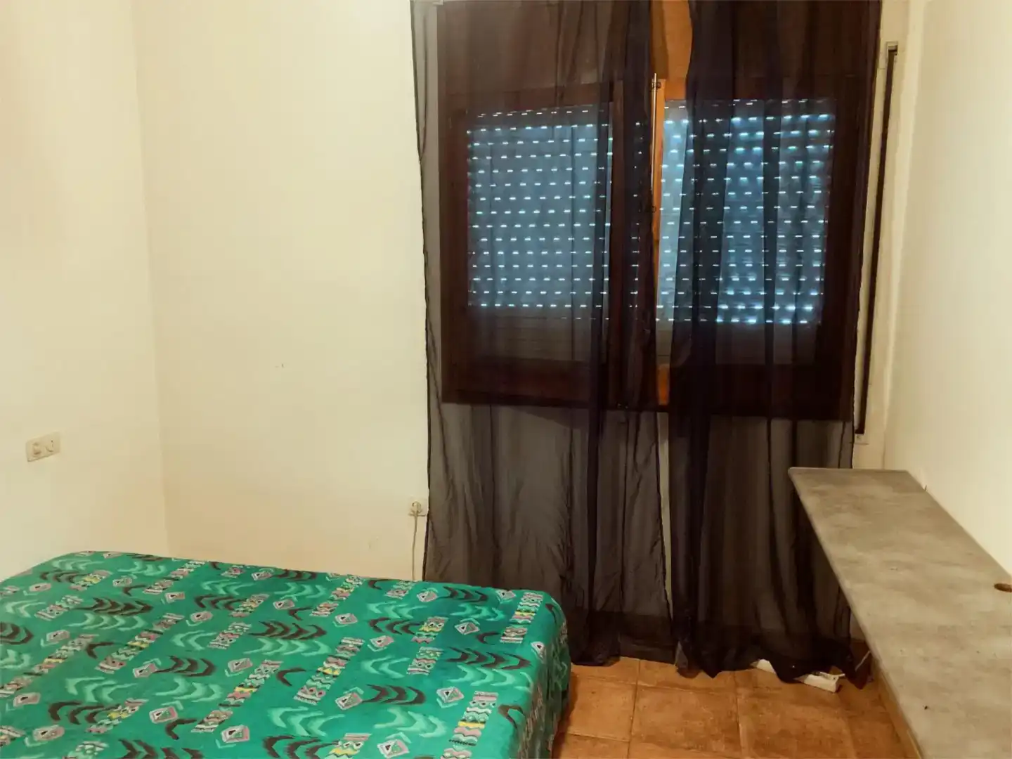 Schlafzimmer von Country house zum Verkauf in Reus mit Schwimmbad und Balkon