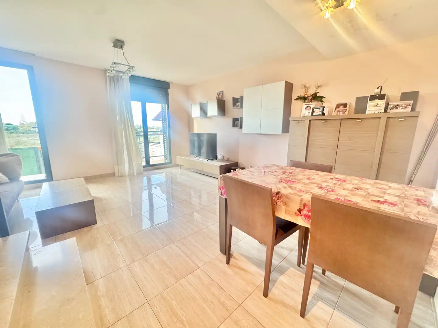 Living room of Detached homes for sale in Sueca  with Air Conditioner, Terrace and Furnished