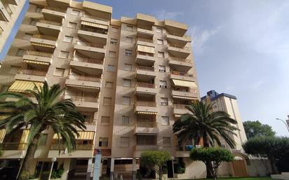 Vista exterior de Apartament de lloguer en Gandia amb Terrassa