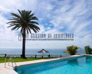 Exterior view of Apartment for sale in Nerja  with Air Conditioner and Terrace