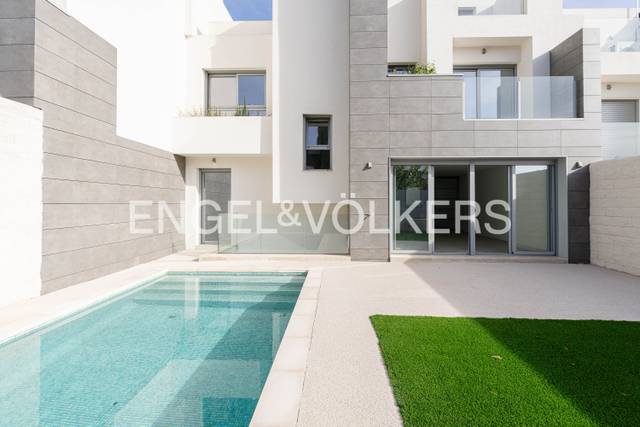 Casa-chalet en Venta en Norte