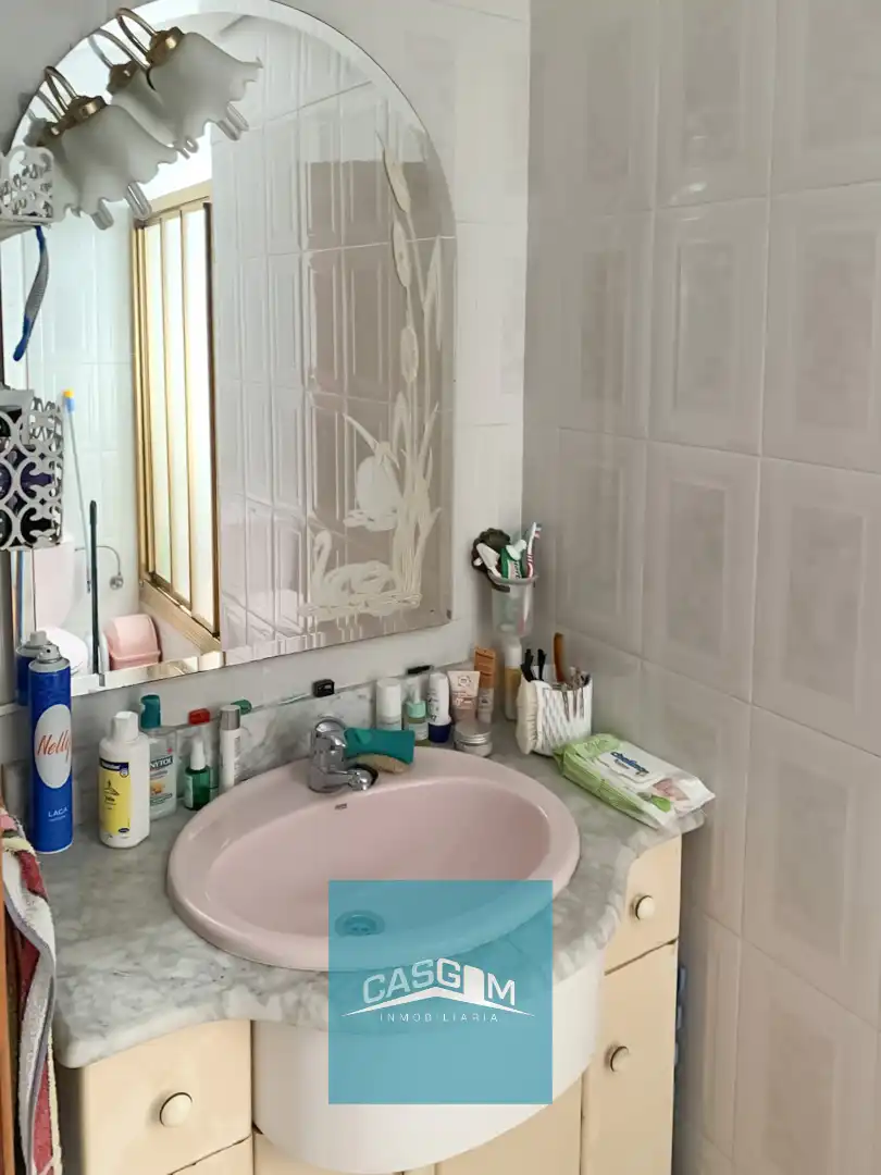 Baño de Piso en venta en Huelva con Aire acondicionado, Amueblado y Horno