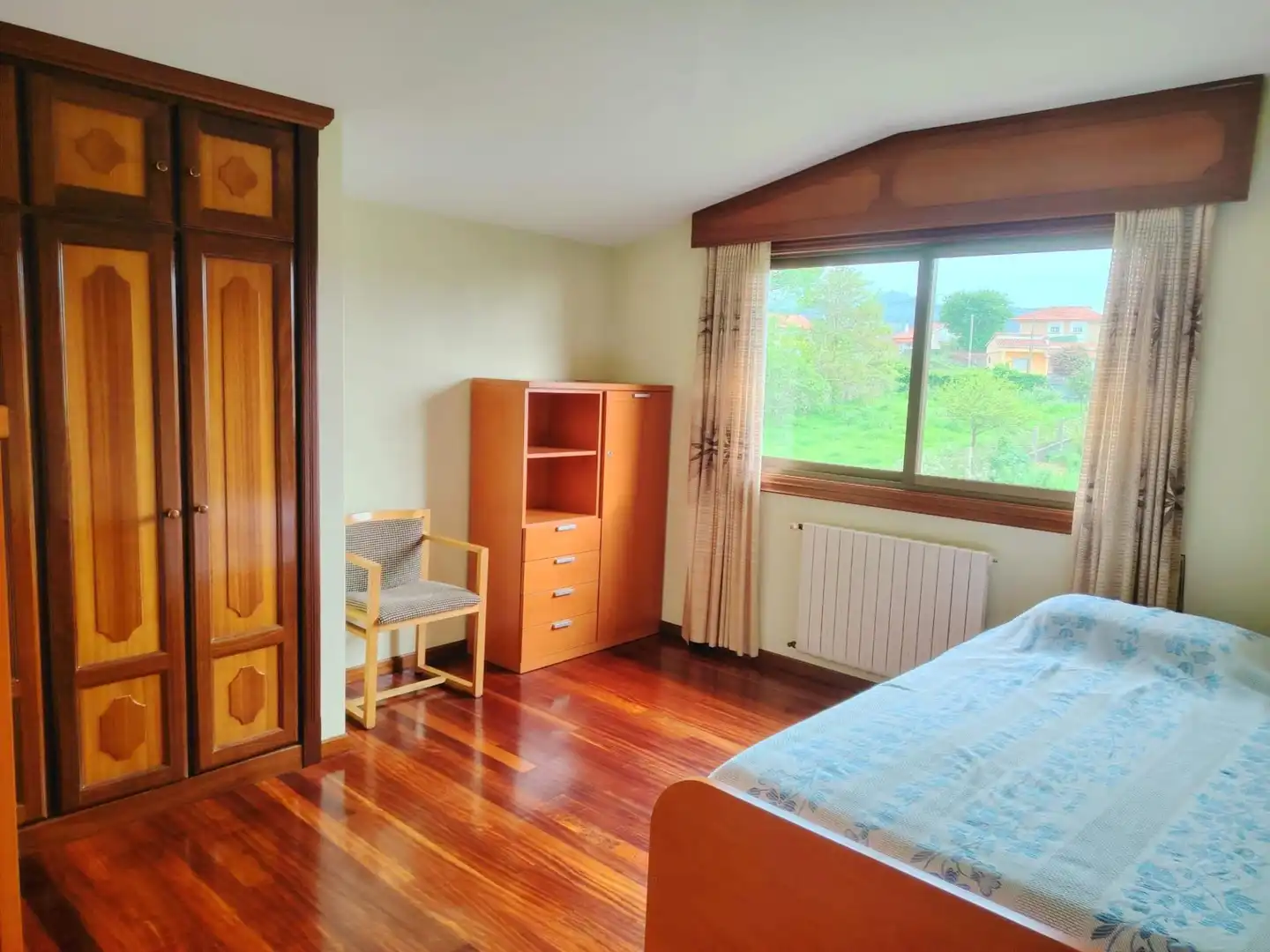 Habitación de Casa o chalet en venta en Vigo  con Calefacción, Terraza y Balcón