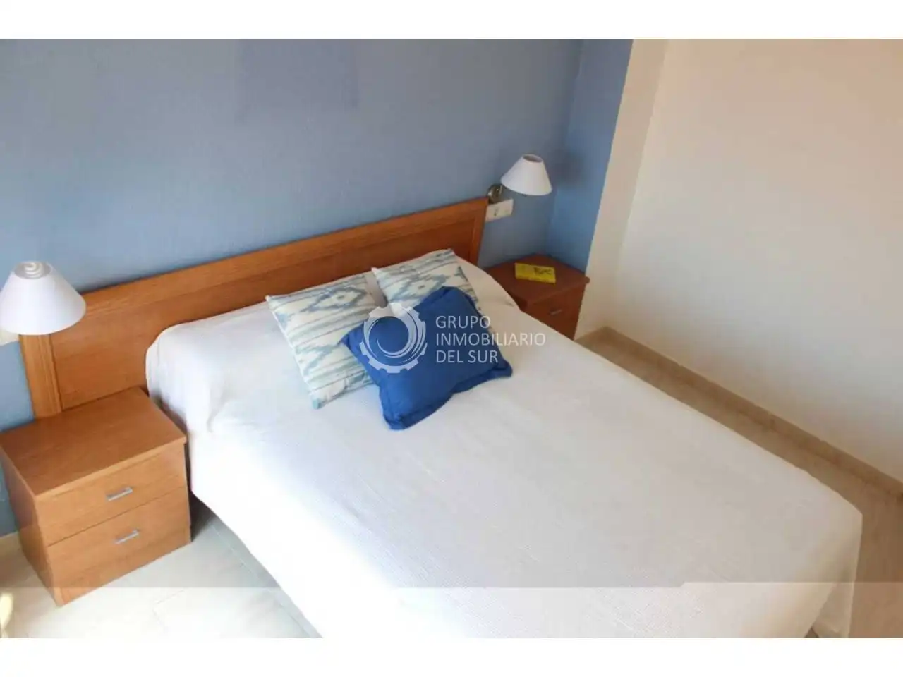 Dormitori de Apartament de lloguer en Barbate amb Aire condicionat, Terrassa i Moblat