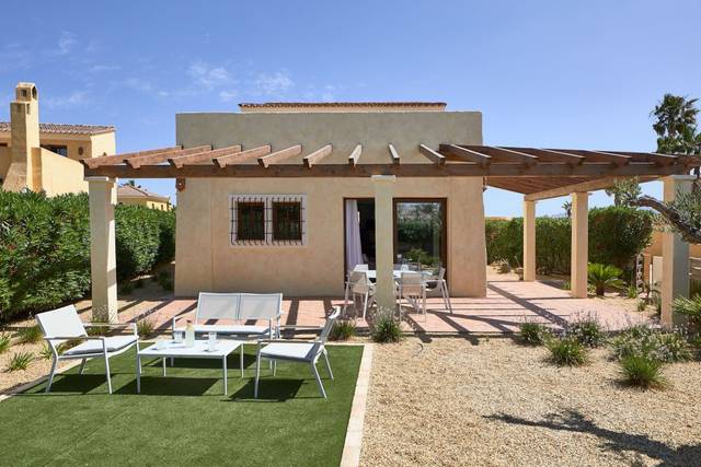 Casa-chalet en Venta en Desert Spring Golf