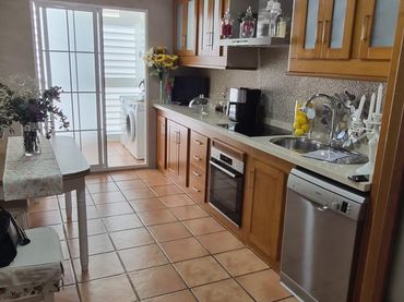 Wohnung mit Balkon zum Verkauf in Bajadilla - Fuente Nueva