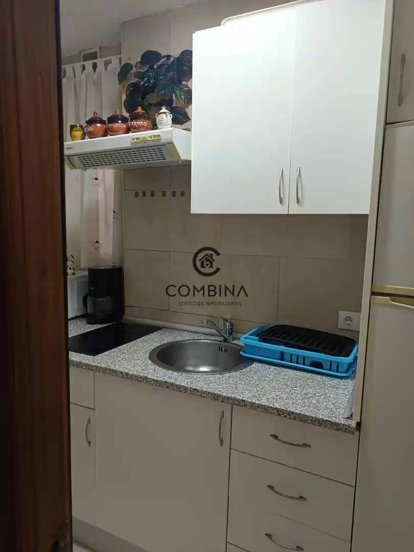 Cuina de Pis en venda en Huelva amb Aire condicionat i Moblat