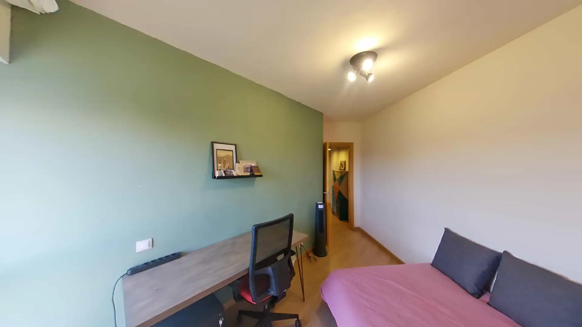 Flat for rent in Calle de la Diligencia, Palomeras Bajas