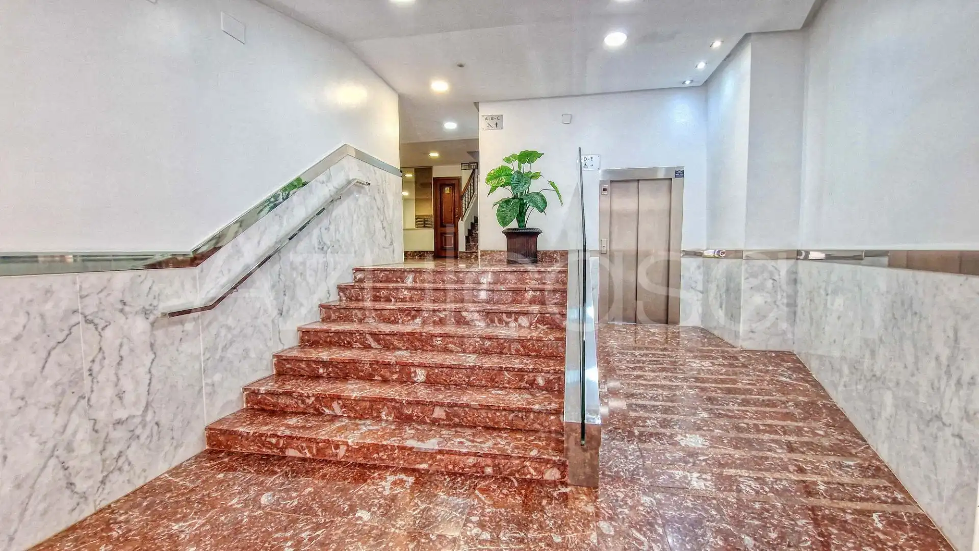 Piso con ascensor en venta en Calle Calle Pintor Lorenzo Casanova, imagen 49