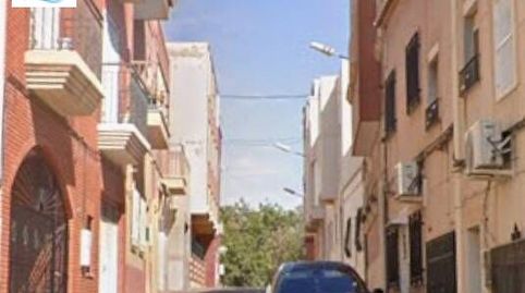 Foto 2 de Piso en venta en Calle Hijar, Piedras Redondas - Torrecárdenas, Almería Capital
