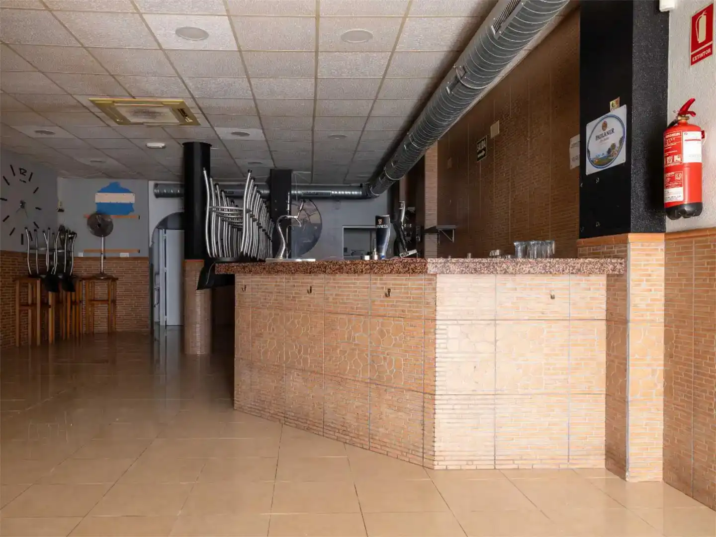 Commercial properties for sale in Rota  with Air Conditioner and Furnished