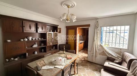 Foto 3 de Casa adosada en venta en La Carolina, Jaén