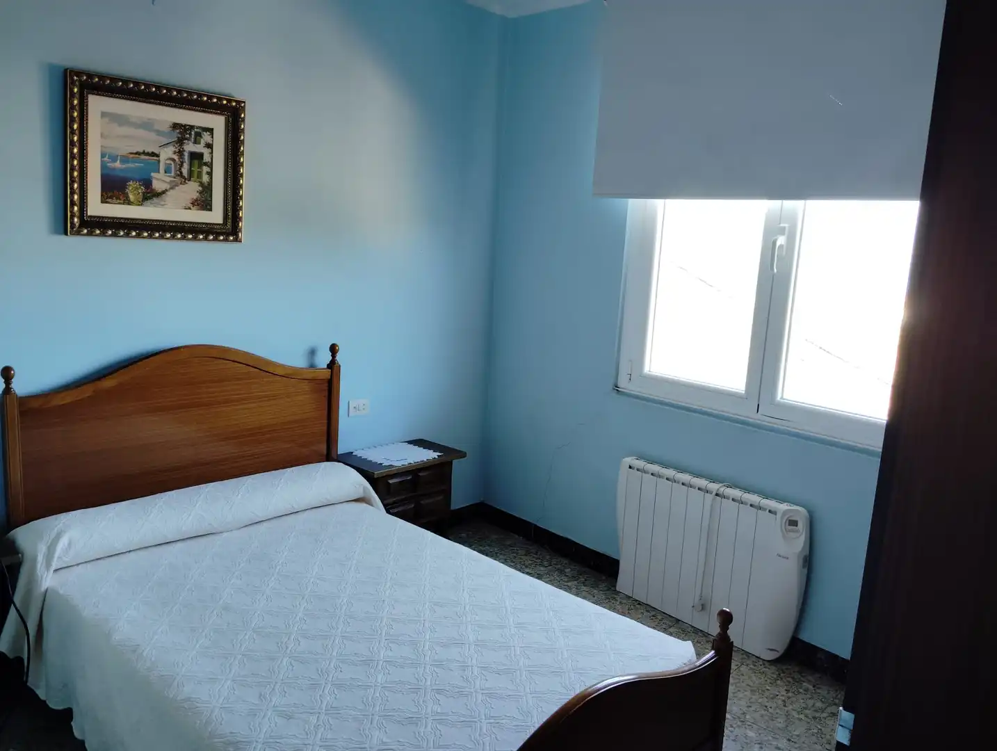 Dormitori de Casa o xalet en venda en Noia amb Terrassa i Moblat