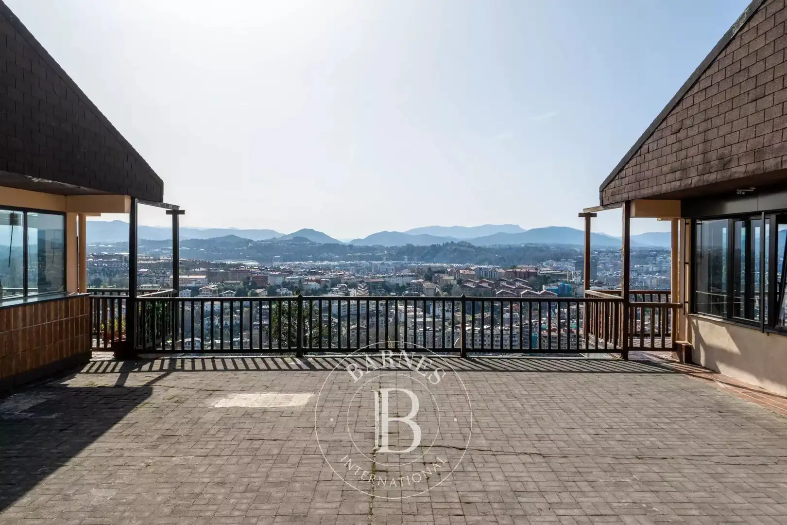 Terrace of Duplexes for sale in Donostia - San Sebastián   with Heating, Balcony and Internet