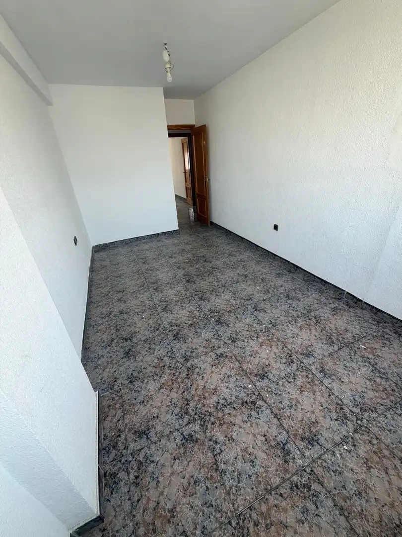 Piso en venta en Valencia con Balcón