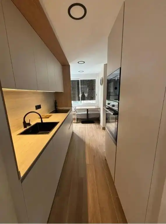 Cuina de Pis en venda en Ourense Capital  amb Calefacció, Parquet i Terrassa