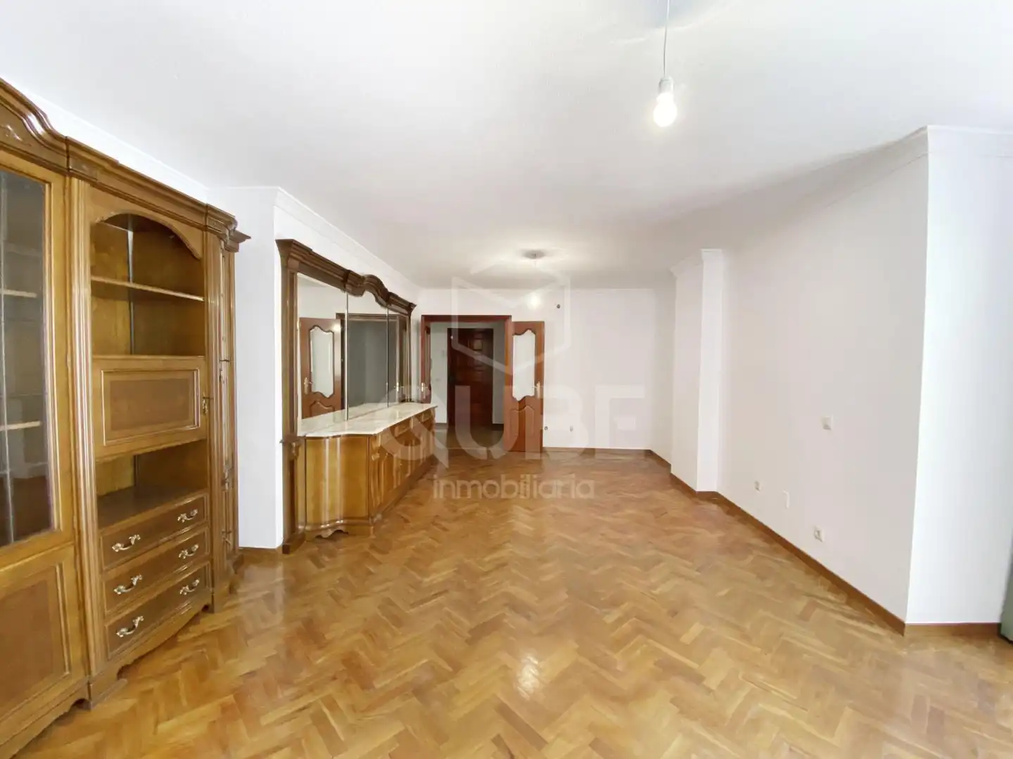 Piso con ascensor en venta en Calle VELEZ MALAGA, imagen 4