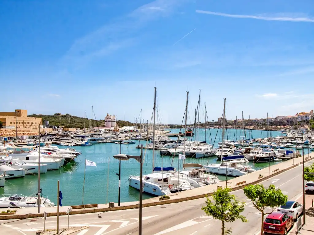 Flat for sale in Maó - Mahón  with Air Conditioner, Swimming Pool and Community pool