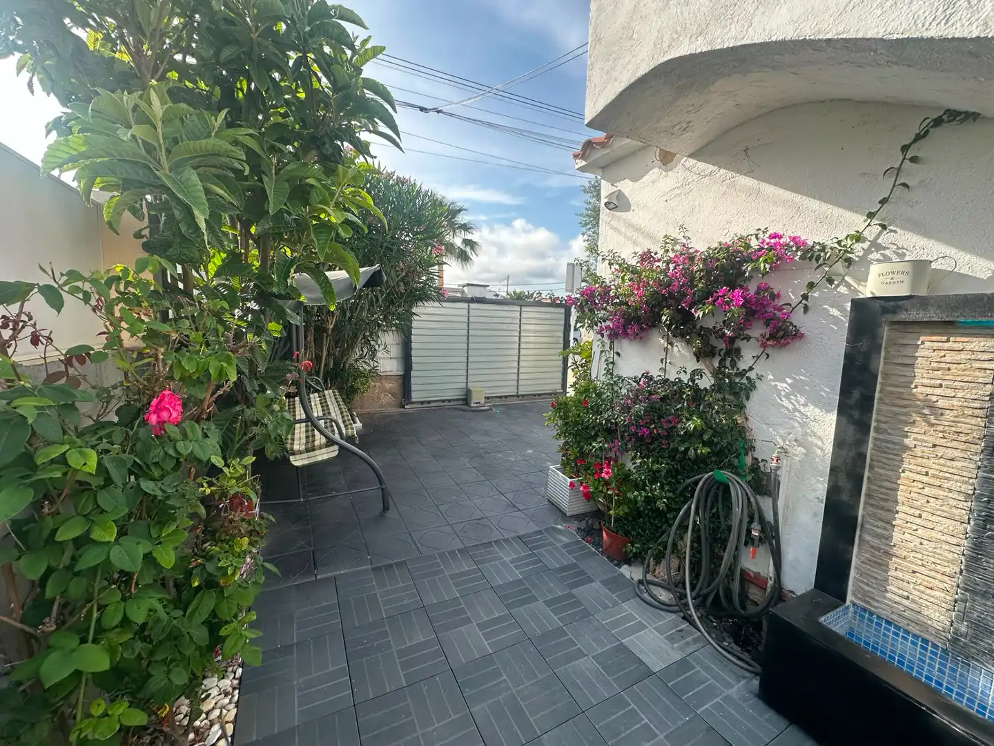 Terrassa de Casa o xalet en venda en Mont-roig del Camp amb Aire condicionat, Jardí privat i Terrassa