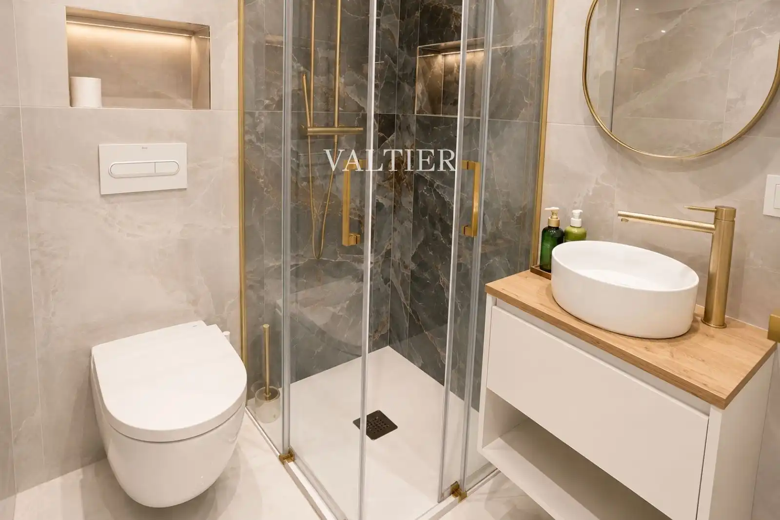 Badezimmer von Wohnung zur Miete in Madrid mit Klimaanlage, Heizung und Terrasse