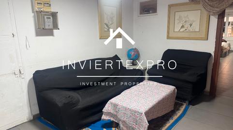 Foto 3 de Piso en venta en El Raval, Barcelona