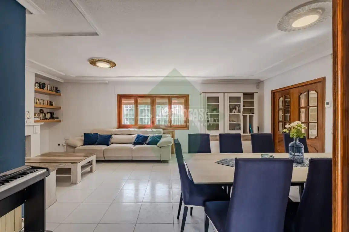 Sala de estar de Casa o chalet en venta en Griñón con Aire acondicionado