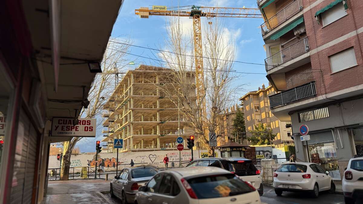 Exterior view of Premises to rent in  Granada Capital