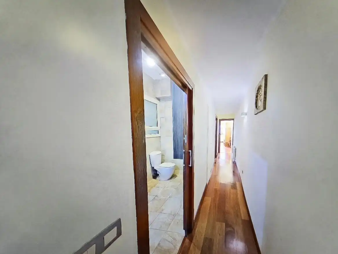 Piso en venta en Barcelona con Aire acondicionado, Calefacción y Terraza