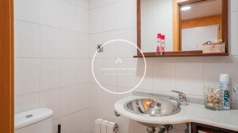 Foto 3 de Casa adosada en venda a Carrer Mercè Font I Codina, Caputxins - Ambulatori, Barcelona