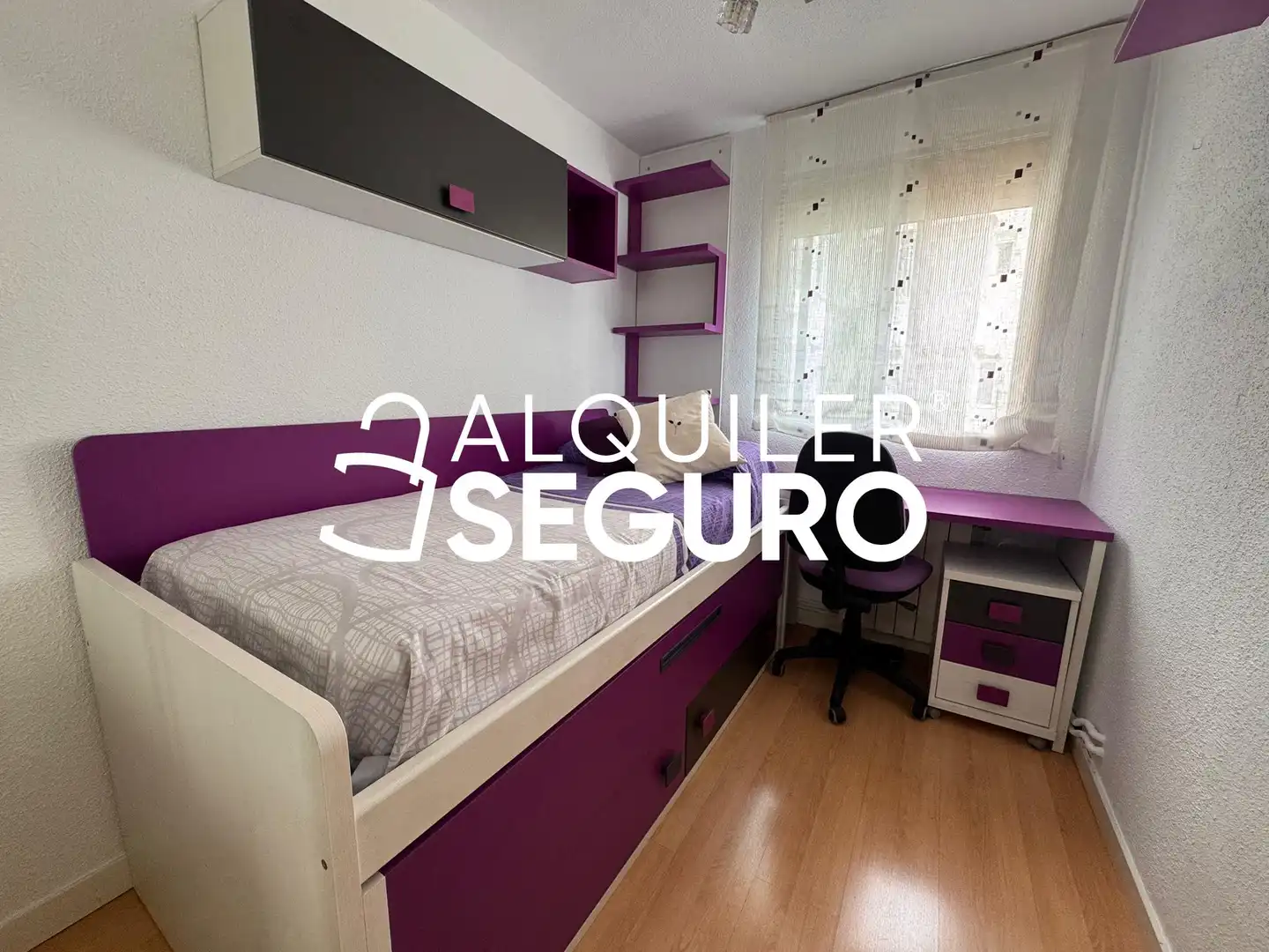 Piso de alquiler en Capitan de la Gándara, Opañel