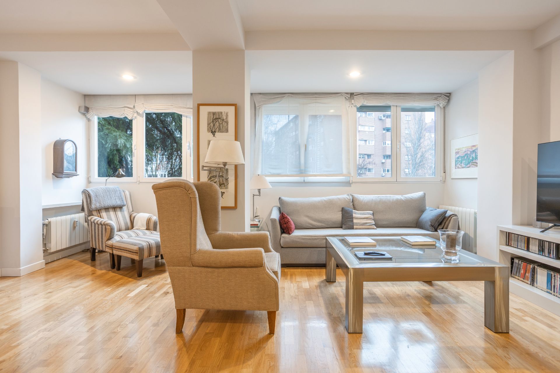 Sala d'estar de Pis en venda en  Madrid Capital amb Aire condicionat, Calefacció i Piscina