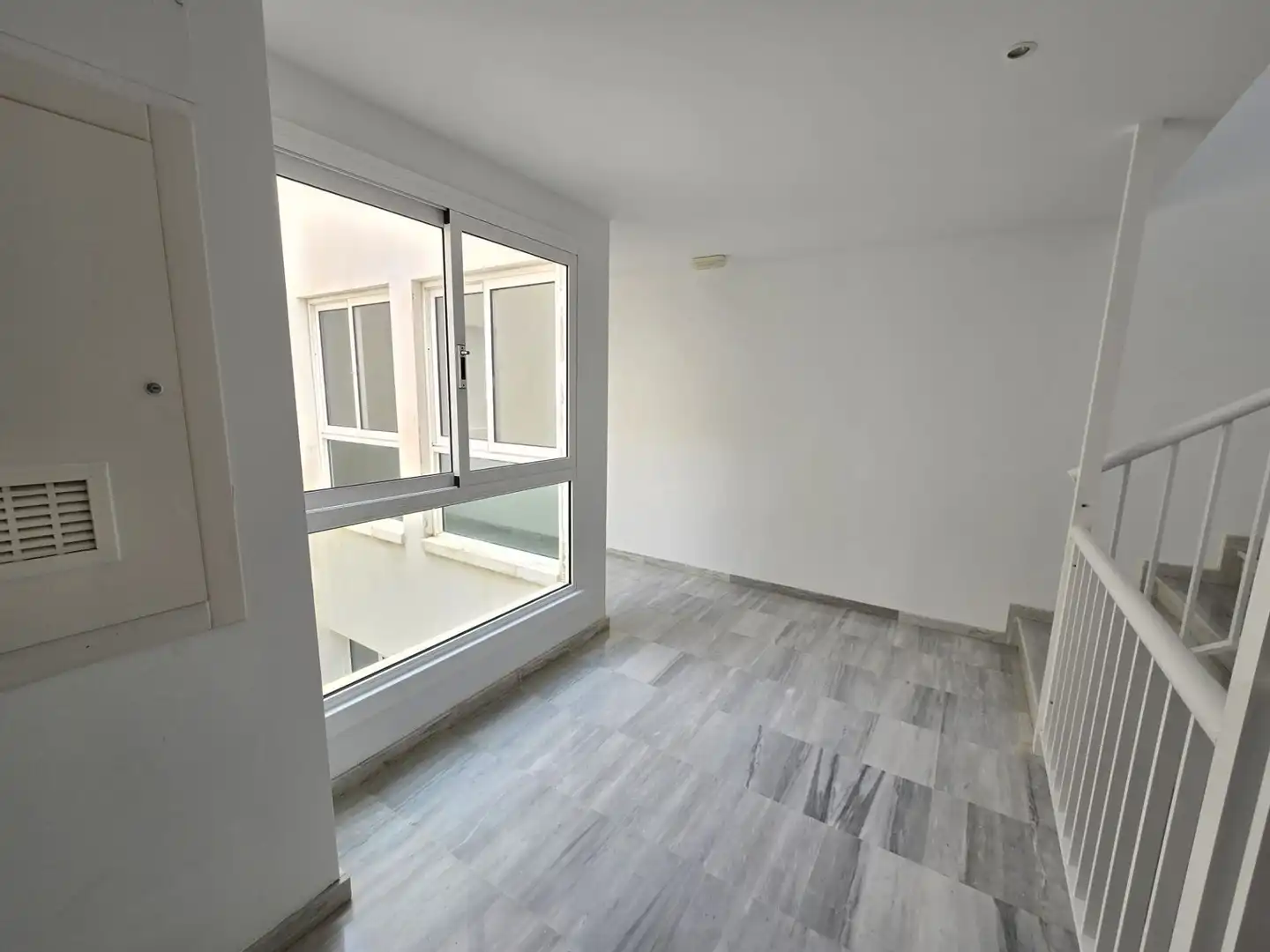 Habitación de Piso en venta en Polopos con Terraza y Piscina comunitaria