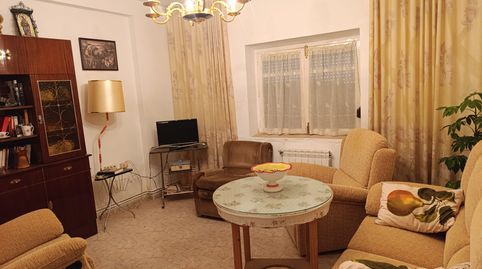 oferta de casa de pueblo con para empezar a vivir, Bild 2